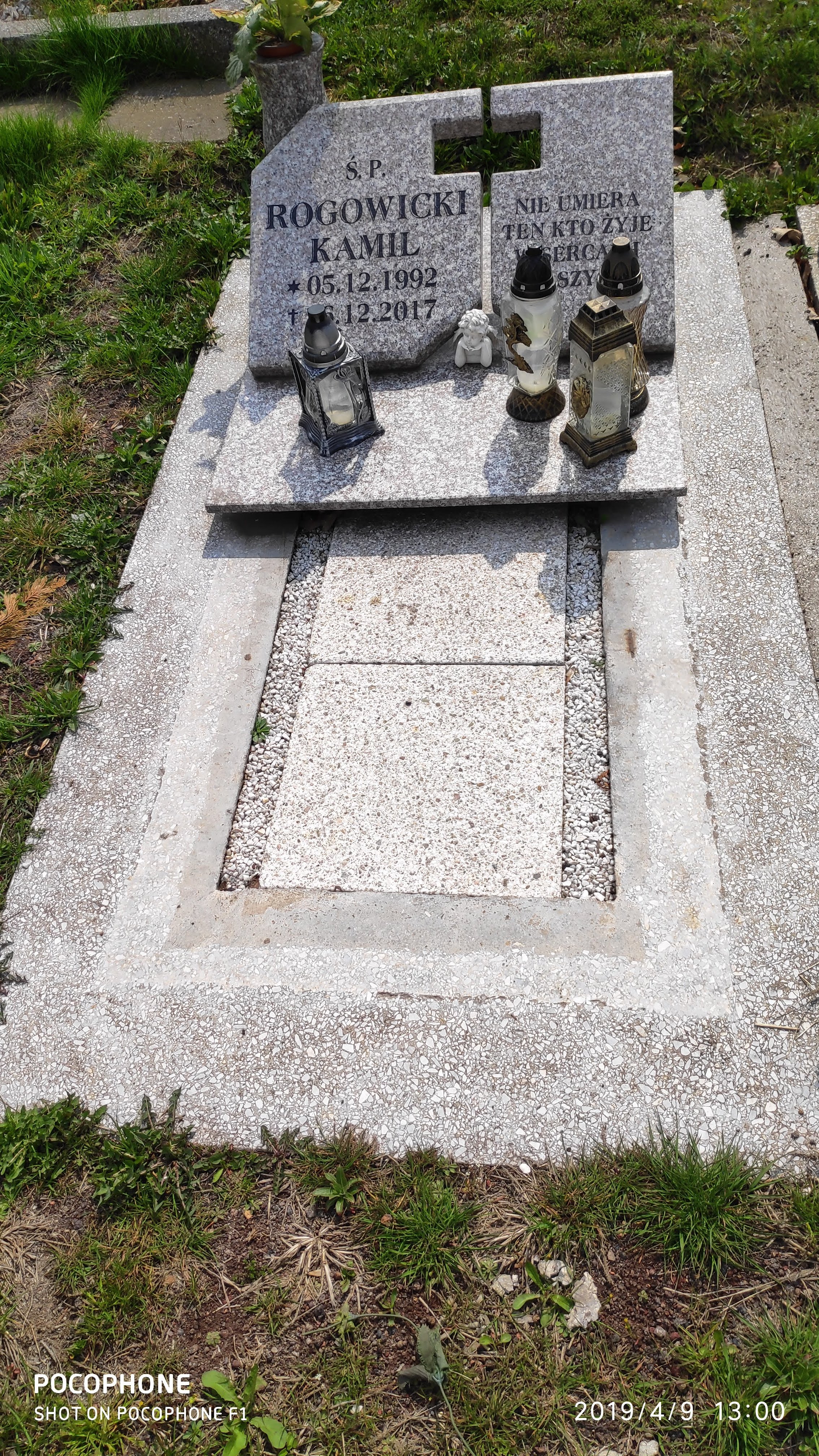 Kamil Rogowicki 1992 Chorzów - Grobonet - Wyszukiwarka osób pochowanych